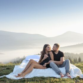5 destinatii romantice din Romania ideale pentru cupluri