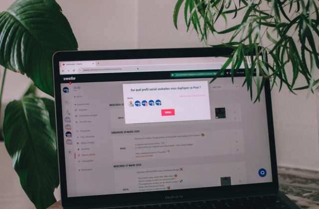 Photo E-commerce platform