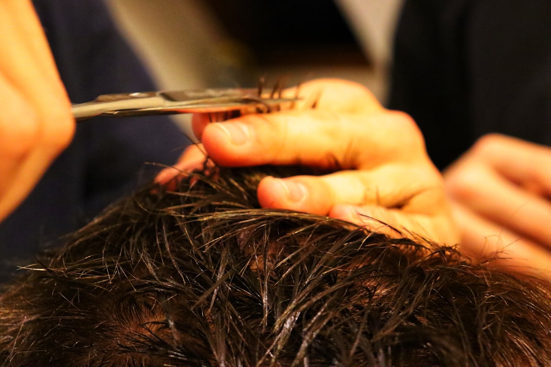 Photo itchy scalp