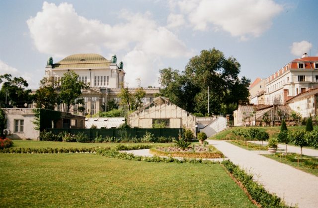 Photo Parcul Sticlăriei din Sectorul 2 al Bucureștiului