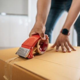 Cum să optimizezi costurile de livrare prin soluții ambalare inteligente și profesionale