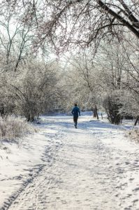 Alergat la temperaturi sub zero în Ilfov- Ghid pentru alergătorii determinați
