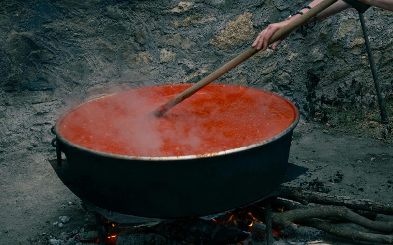 Preparate tradiționale de sezon din Ilfov - zacusca