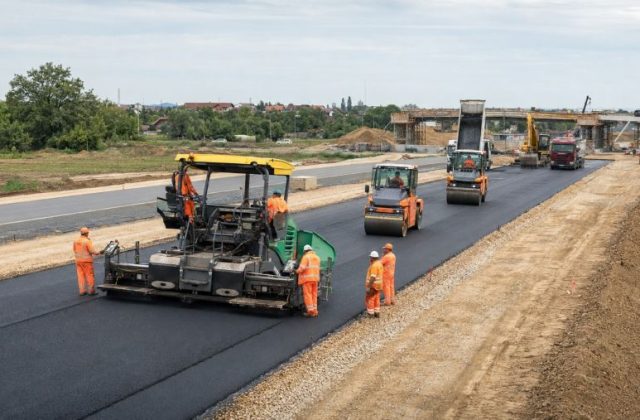 A început asfaltarea pe Centura Buftea. Stadiul fizic raportat de Ministerul Transporturilor este de 34%