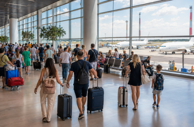 Aeroportul Otopeni a depășit 7,7 milioane de pasageri în primul semestru din 2026