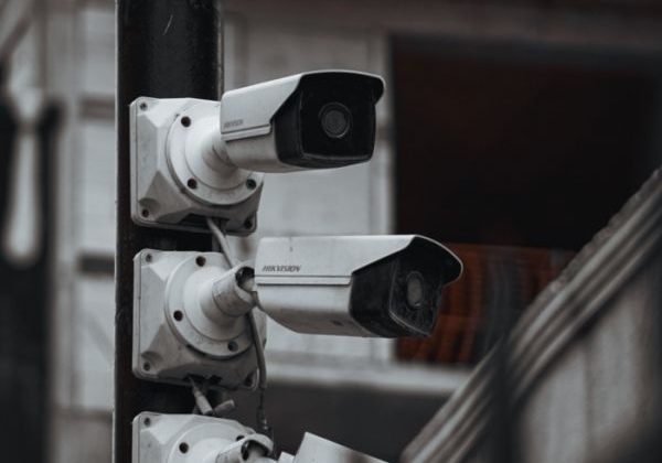 Corbeanca publică a patra versiune a achiziției pentru 100 de camere video, la 265.000 de lei
