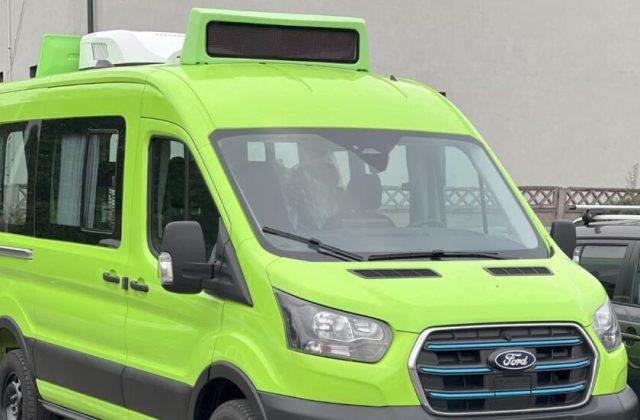 microbuz scolar electric Dobroesti