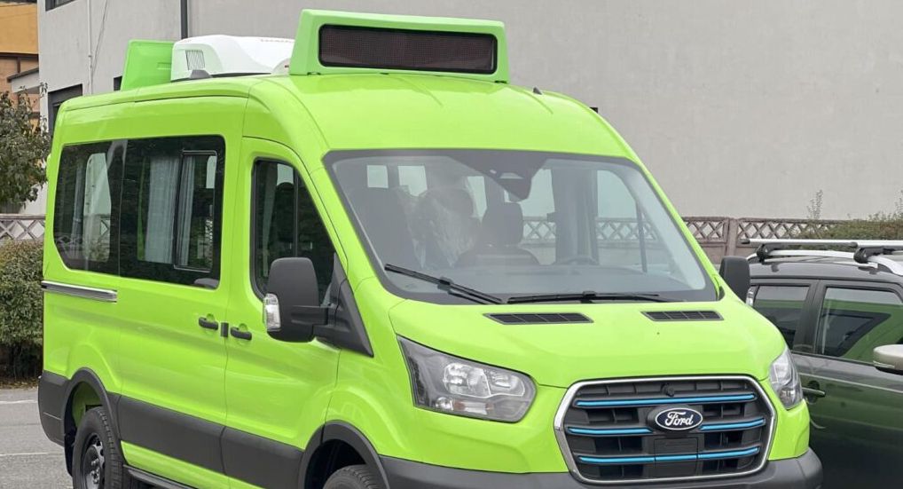 microbuz scolar electric Dobroesti