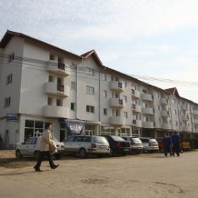 tineri în Bragadiru