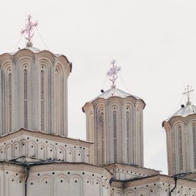 Cimitirul Ortodox Vintilă Vodă Popești-Leordeni: administrație, contact și istoricul bisericii