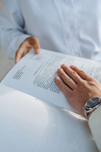 Bărbat cercetat pentru acte medicale fără drept la un punct din Bragadiru