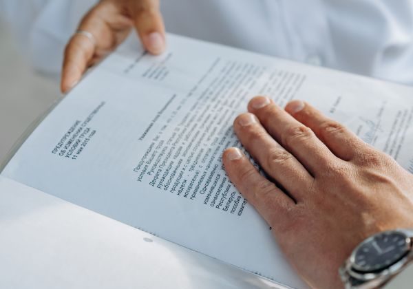 cercetat pentru acte medicale fără drept la un punct din Bragadiru